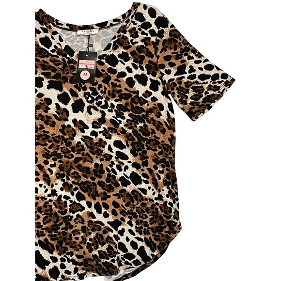 NWT Zenana Leopard Print V-Neck Blouse Tunic Stretchy Short Sleeve Office Boho - Picture 4 of 10
